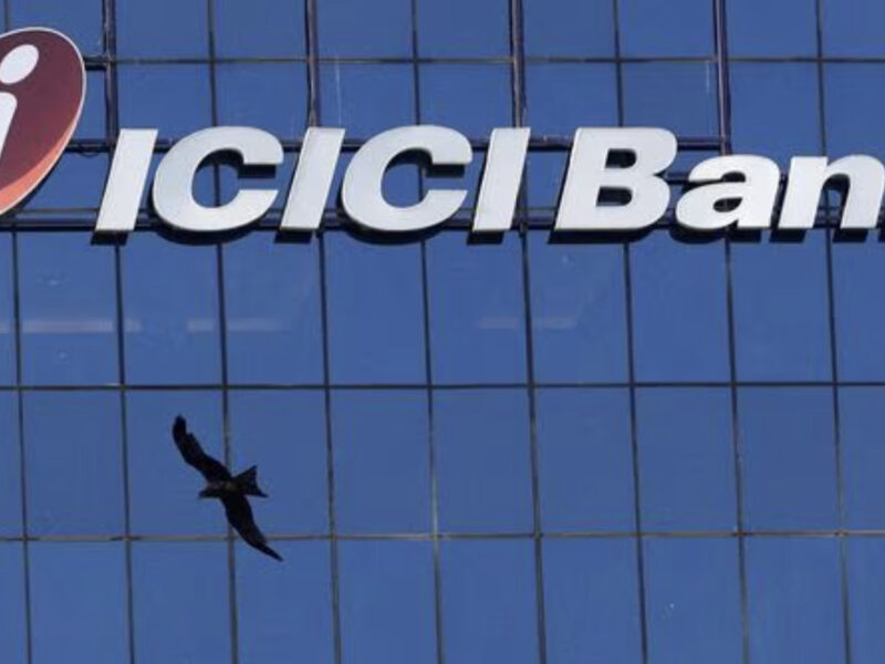 ICICI Bank iMobile Glitch Allowed Users To View Sensitive Information From The Credit Cards Of Other People